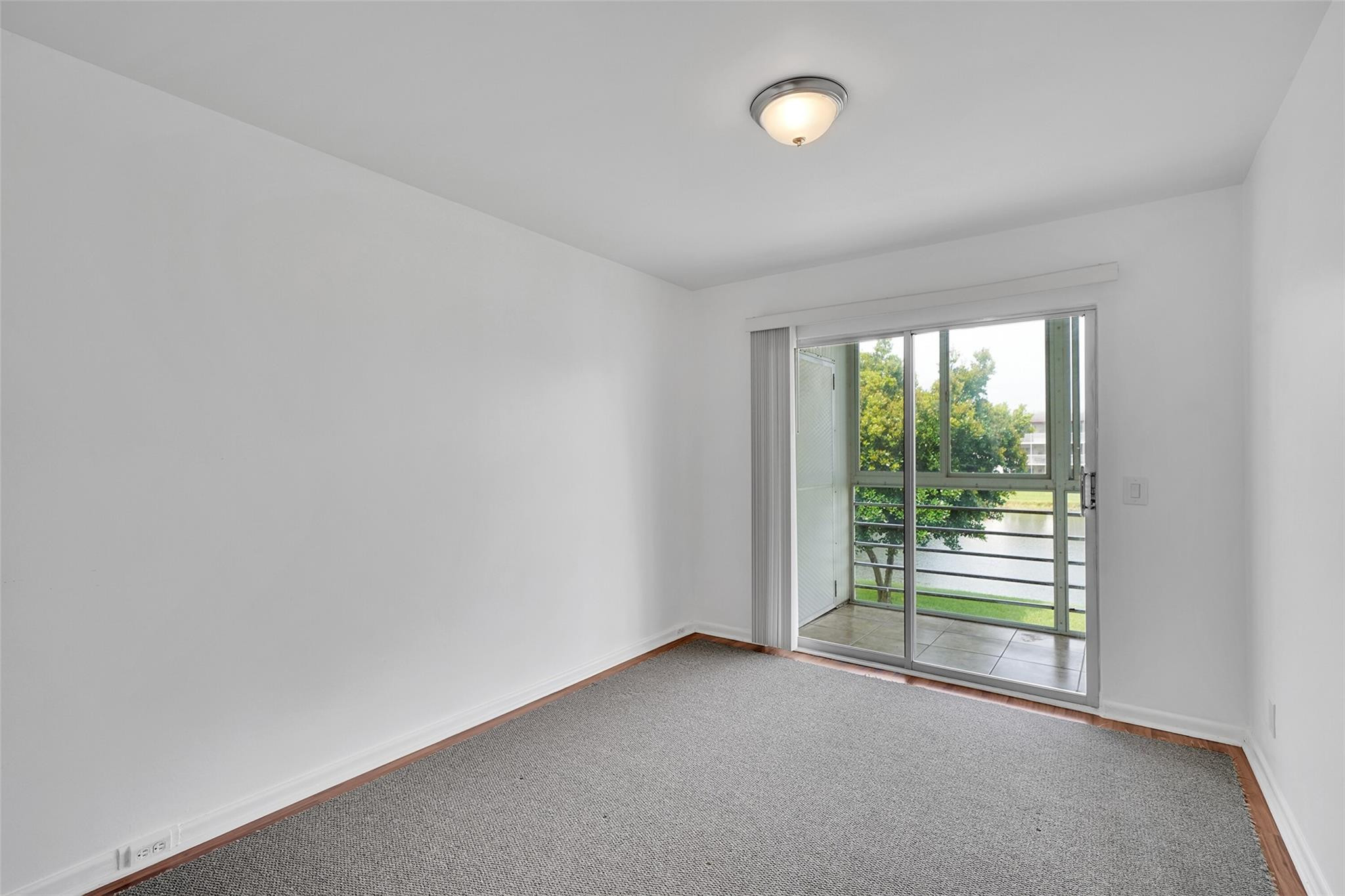 486 Fanshaw L, Unit 486 Boca Raton, FL 33434 - Photo 27 of 44 Water View Bedroom #2