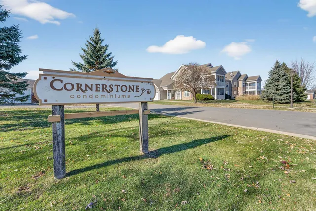 $359,000 | 30 Keystone Way, Unit 25, Fitchburg, WI 53711
