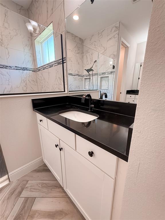 5723 Silver Sun Drive Apollo Beach, FL 33572 - Photo 33 of 39