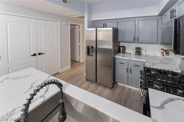 $1,895 | 7701 Constanso Avenue, Unit 202, Las Vegas, NV 89128