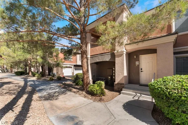 $1,895 | 7701 Constanso Avenue, Unit 202, Las Vegas, NV 89128