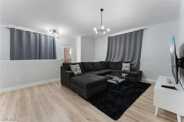 $1,895 | 7701 Constanso Avenue, Unit 202, Las Vegas, NV 89128