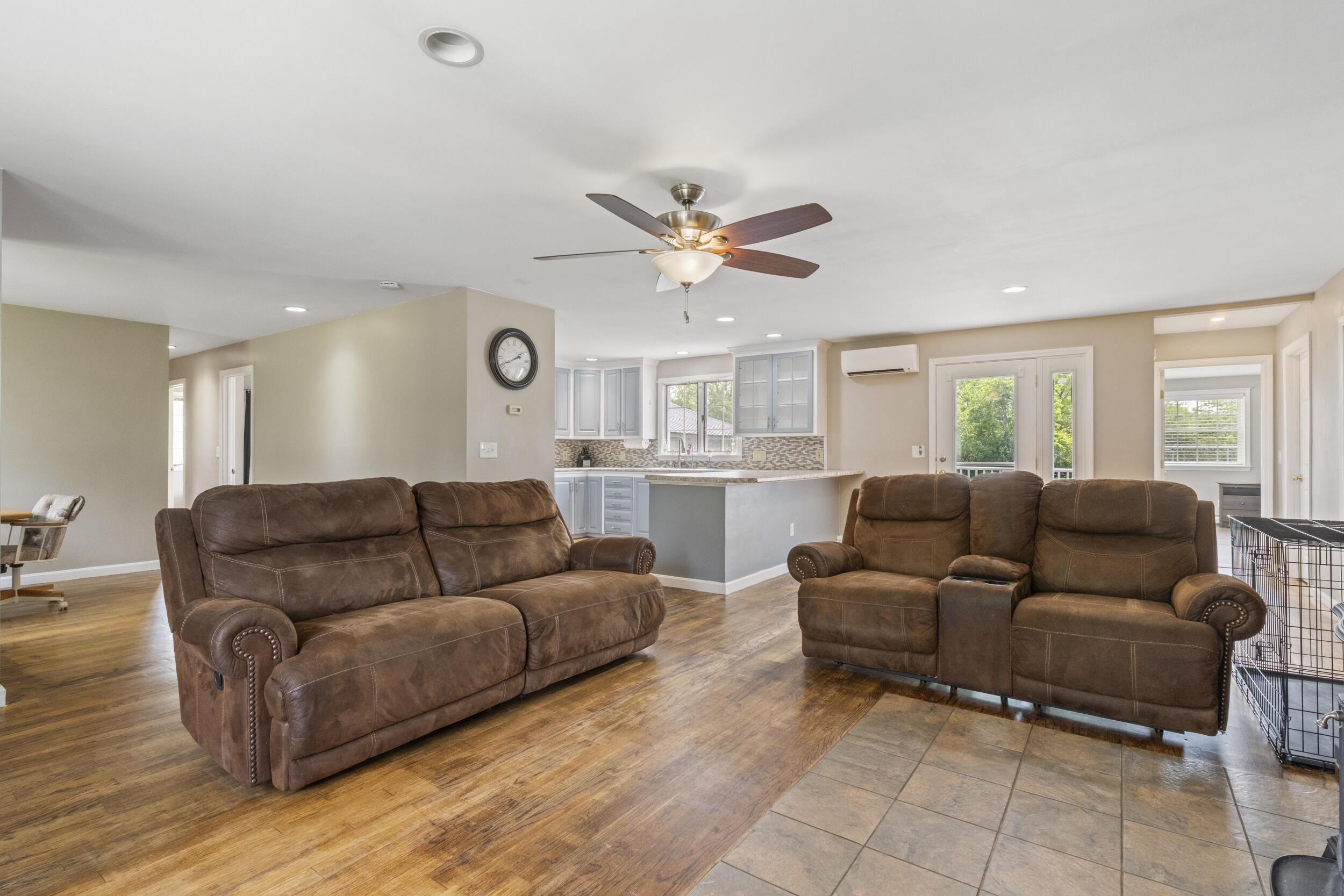 446 Eastern Avenue Augusta, ME 04330 - Photo 13 of 45 446_eastern_ave-interior-8