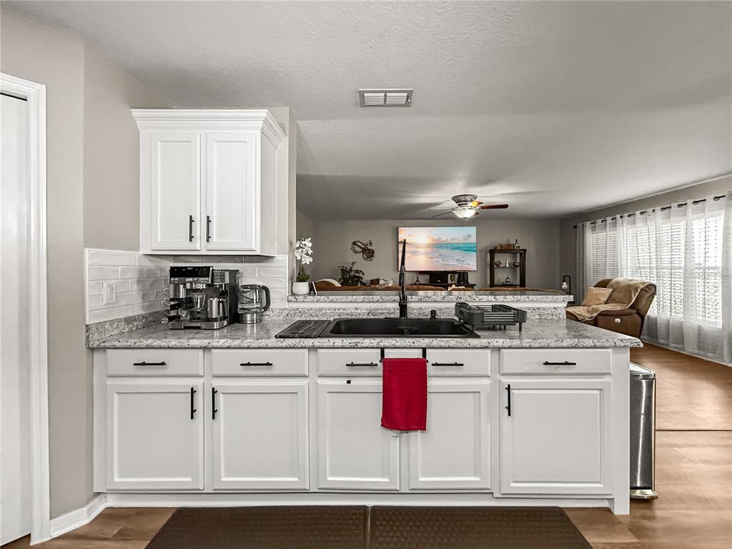654 Skyridge Road Clermont, FL 34711 - Photo 7 of 34