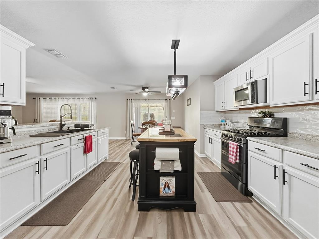 654 Skyridge Road Clermont, FL 34711 - Photo 8 of 34