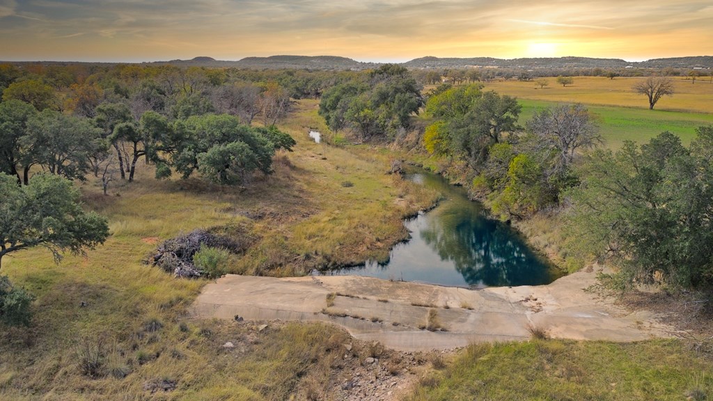 1129 Triple Creek Road Fredericksburg, TX 78624 - Photo 16 of 78