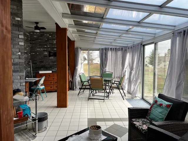 $580,000 | 5942 County Road 1700 North, Woodlawn, IL 62898