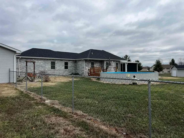 $580,000 | 5942 County Road 1700 North, Woodlawn, IL 62898