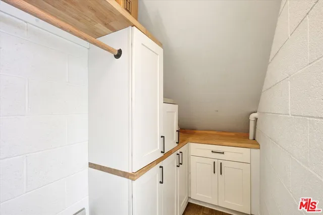 $5,500 | 1249 North Formosa Avenue, West Hollywood, CA 90046