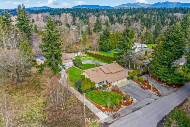 $1,320,000 | 14404 Southeast 216th Street, Kent, WA 98042