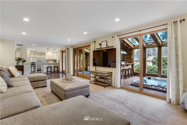 $1,320,000 | 14404 Southeast 216th Street, Kent, WA 98042