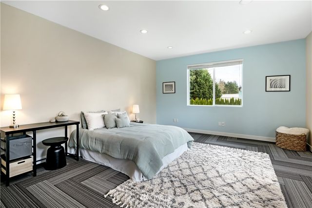 $1,320,000 | 14404 Southeast 216th Street, Kent, WA 98042