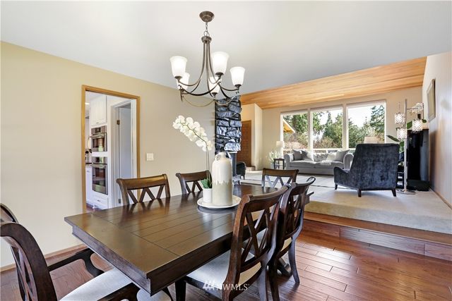 $1,320,000 | 14404 Southeast 216th Street, Kent, WA 98042