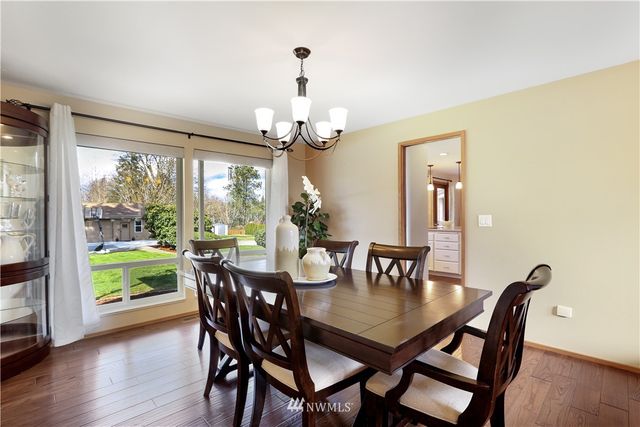 $1,320,000 | 14404 Southeast 216th Street, Kent, WA 98042