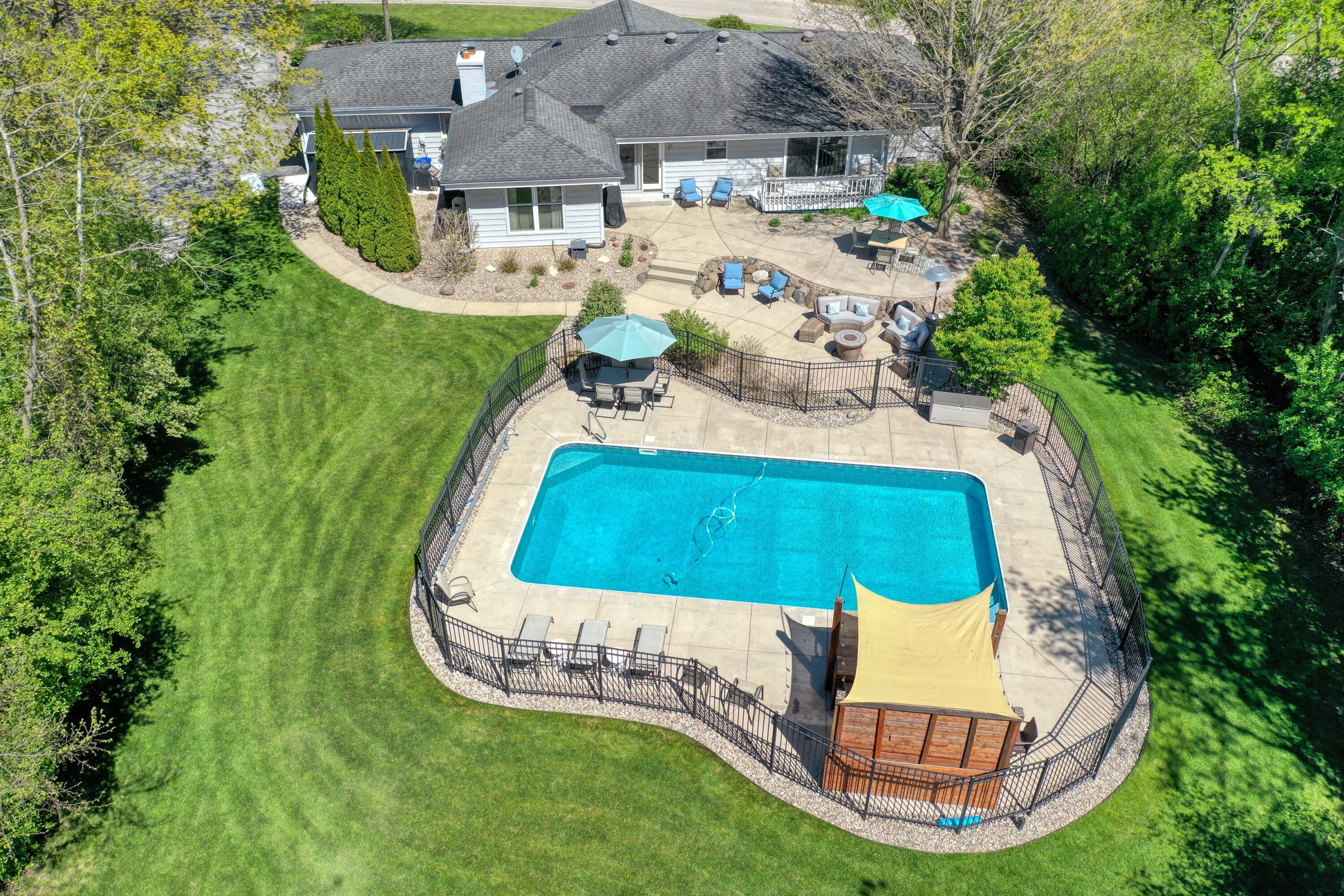 1135 South Ridgeway Road Brookfield, WI 53045 - Photo 3 of 63 Private Oasis