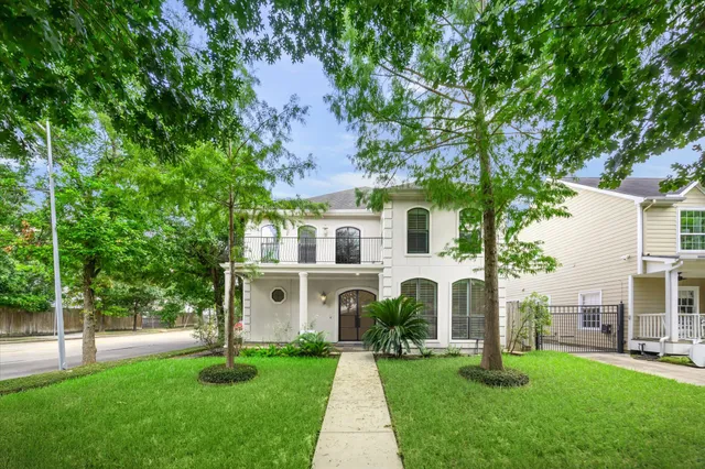 $1,595,000 | 2601 Talbott Street, Houston, TX 77005