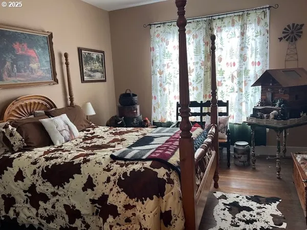 $550,000 | 18 South Collier Street, Coquille, OR 97423