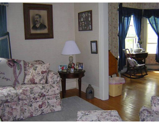 101 Main Street Rutland, MA 01543 - Photo 5 of 6