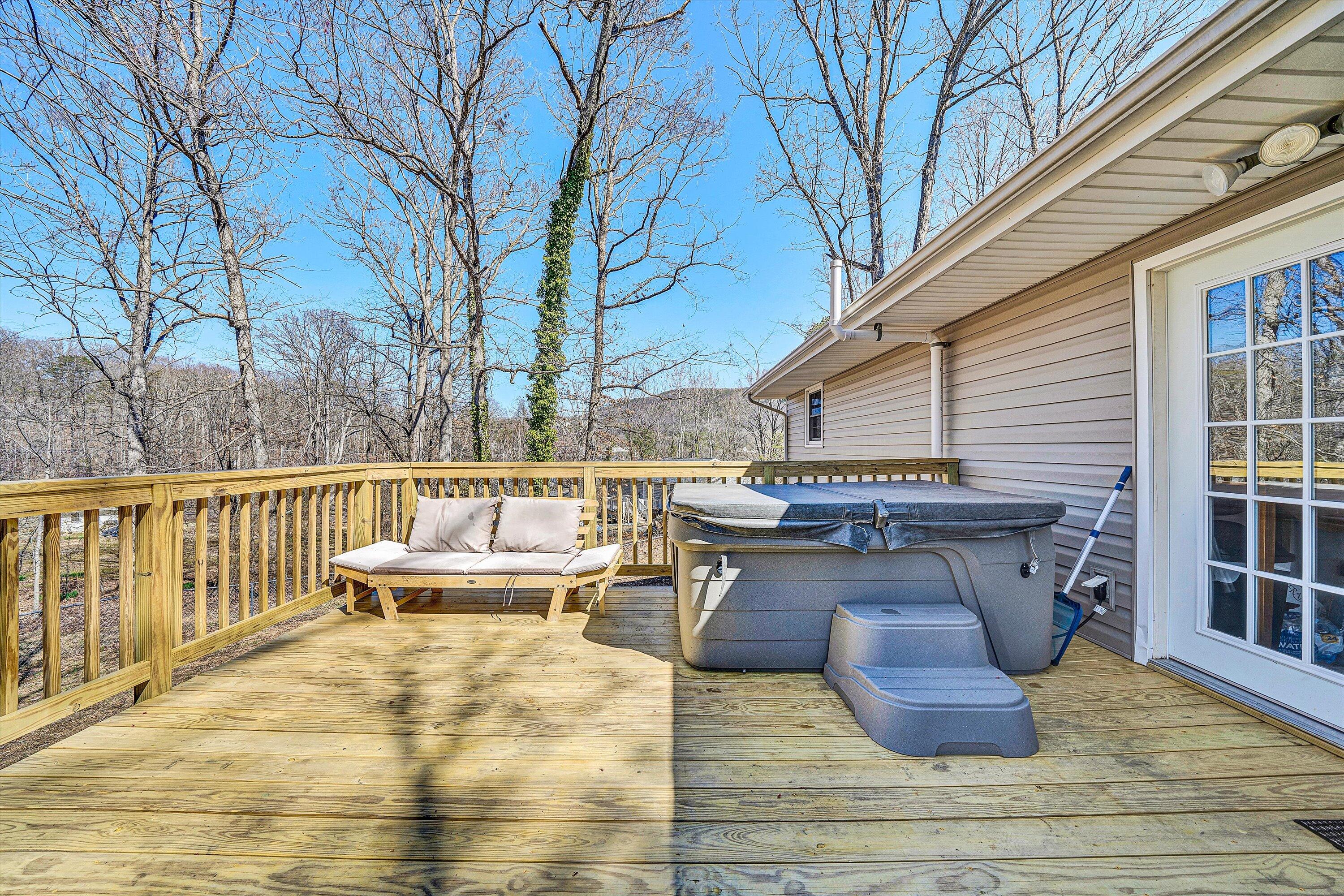 3537 Leffel Road Roanoke, VA 24018 - Photo 13 of 35 13-DSC00226