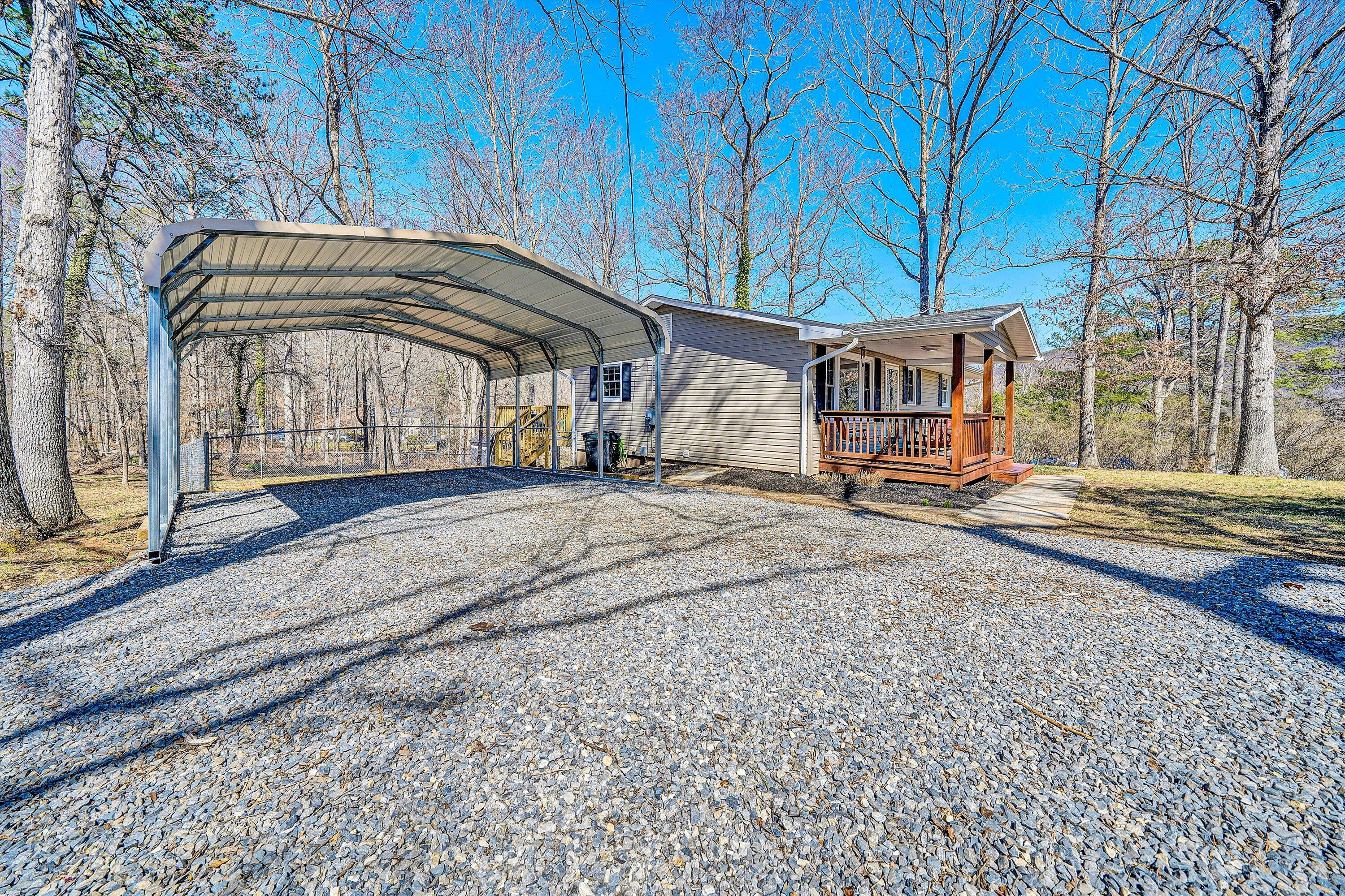 3537 Leffel Road Roanoke, VA 24018 - Photo 31 of 35 31-DSC00193