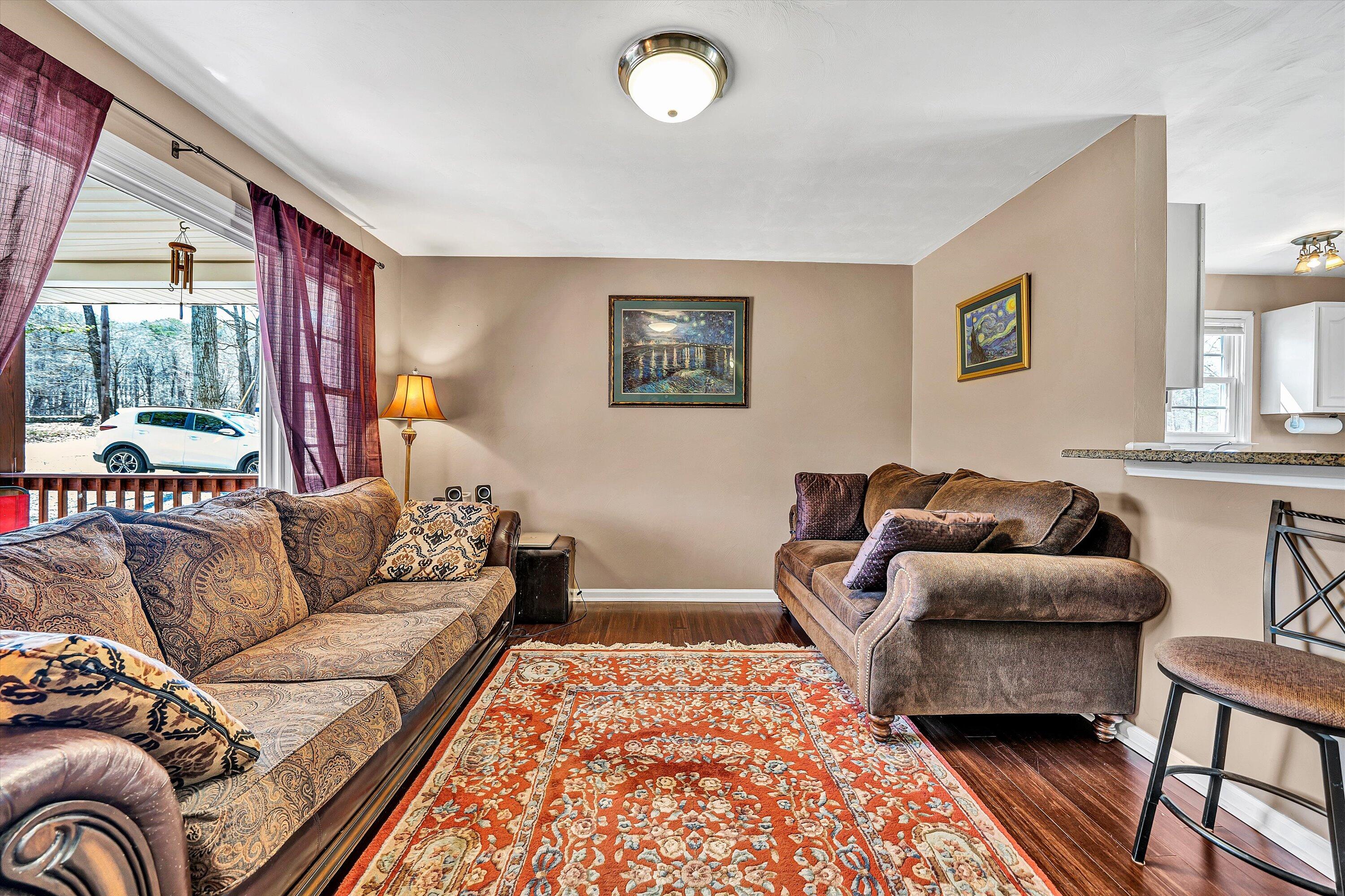 3537 Leffel Road Roanoke, VA 24018 - Photo 8 of 35 08-DSC00202