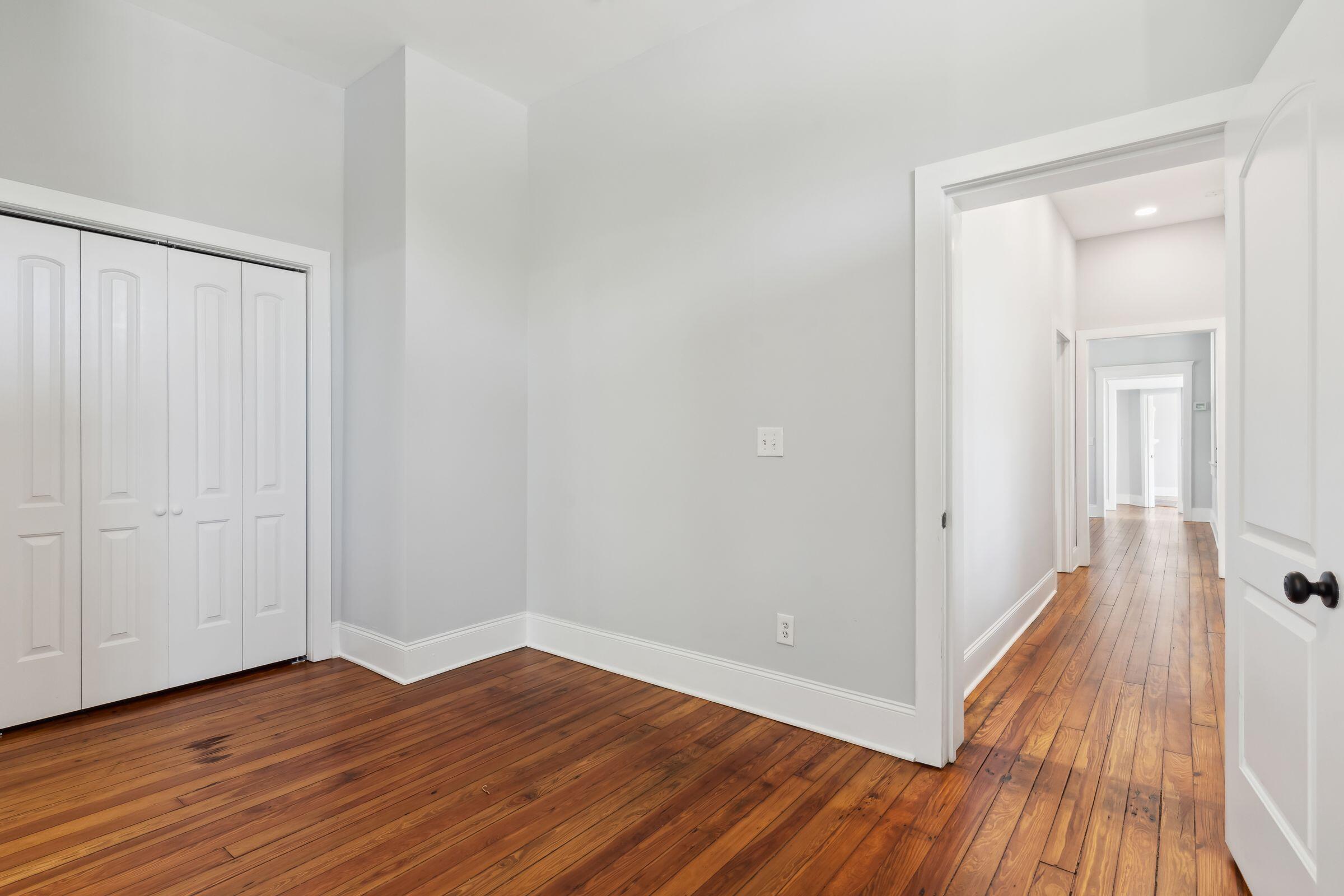 704 Rutledge Avenue Charleston, SC 29403 - Photo 19 of 36 704RutledgeAveUnitB-KeenEyeMarketing-055