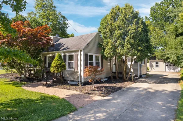 $249,000 | 600 Lloyd Road, Euclid, OH 44132