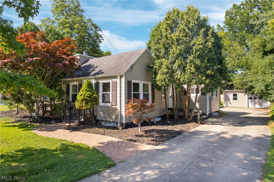 600 Lloyd Road Euclid, OH 44132 - Photo 1 of 34