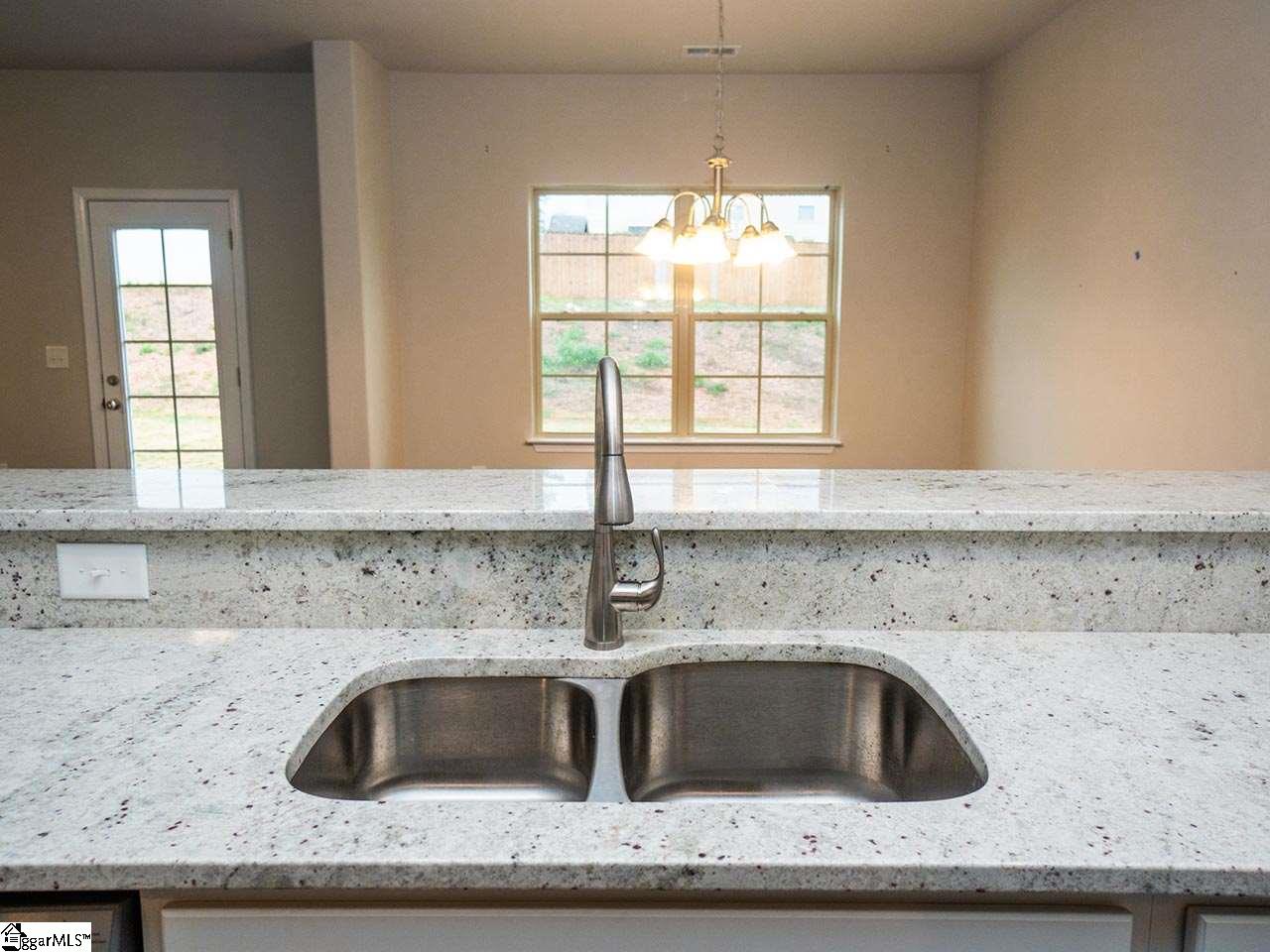 118 Patagonia Road Anderson, SC 29625 - Photo 3 of 29 Gallery Image 3