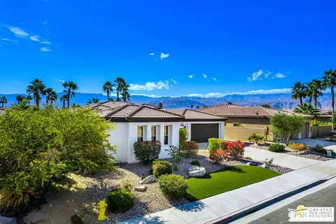 $1,030,000 | 74071 Chinook Circle, Palm Desert, CA 92211