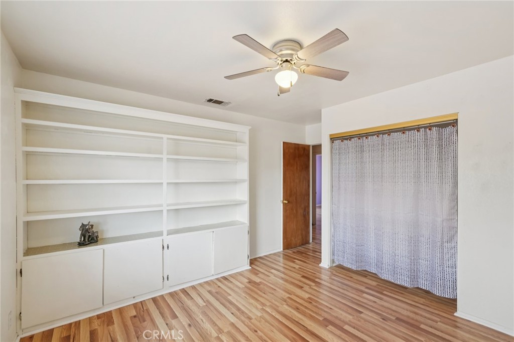 13954 Cronese Road Apple Valley, CA 92307 - Photo 22 of 34