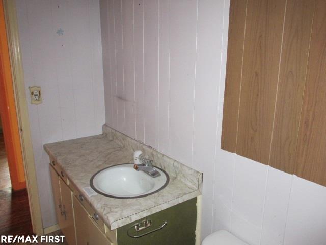 33605 Duncan Fraser, MI 48026 - Photo 5 of 26