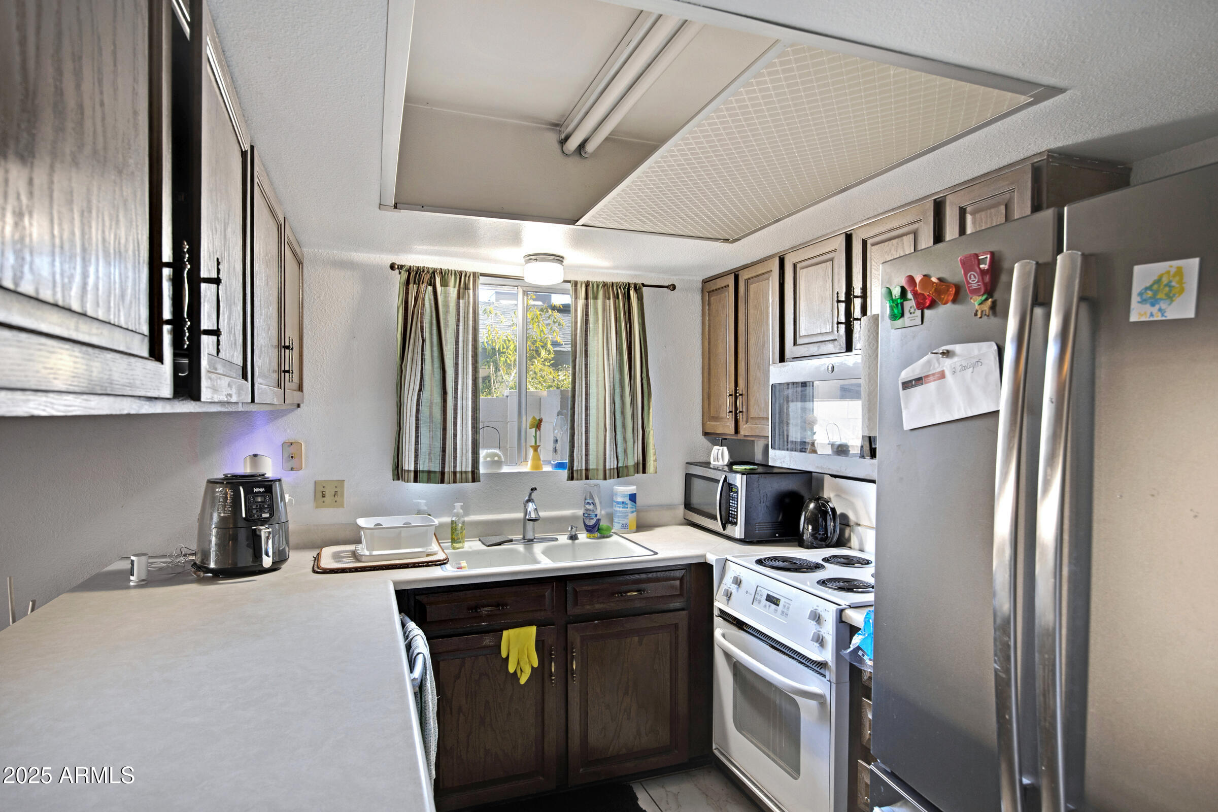 3673 South Roosevelt Street Tempe, AZ 85282 - Photo 16 of 71 3673 S Roosevelt St-16