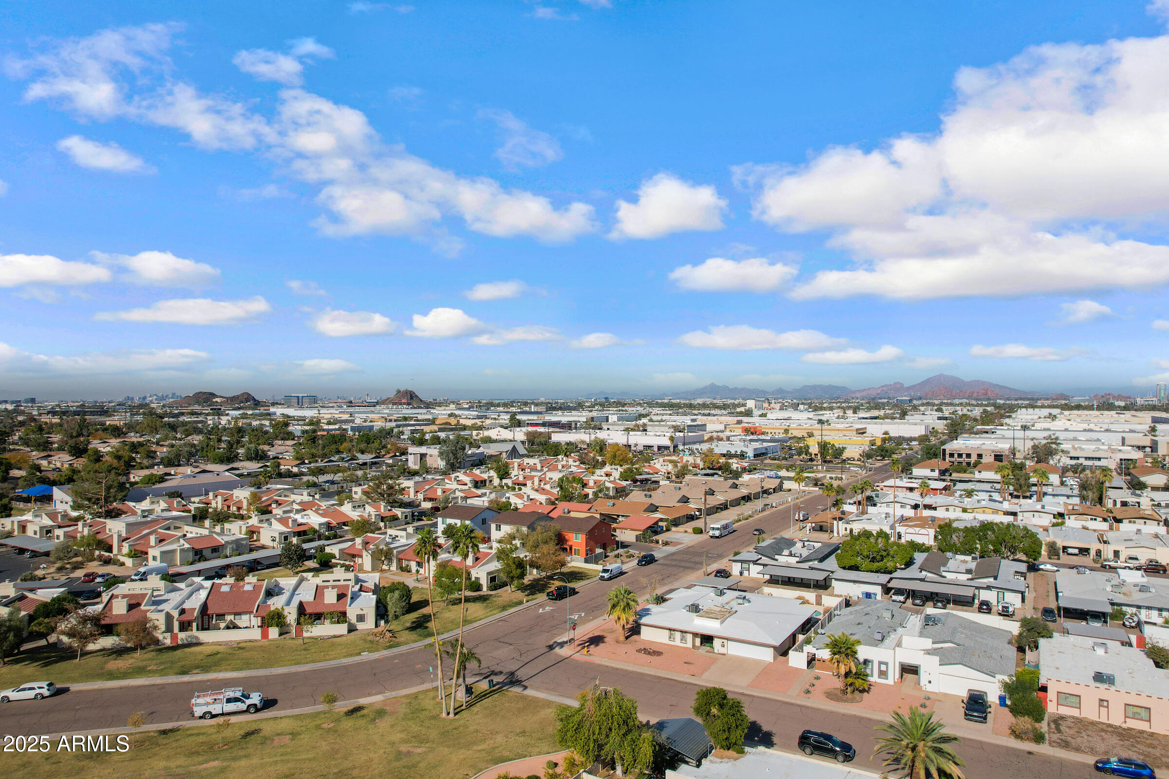 3673 South Roosevelt Street Tempe, AZ 85282 - Photo 65 of 71 3673 S Roosevelt St-62