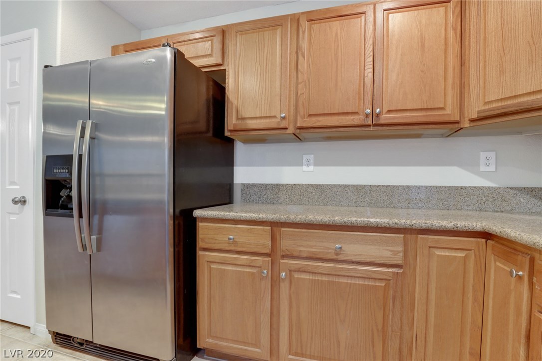 1170 Paradise Home Road Henderson, NV 89002 - Photo 8 of 36 Gallery Image 8