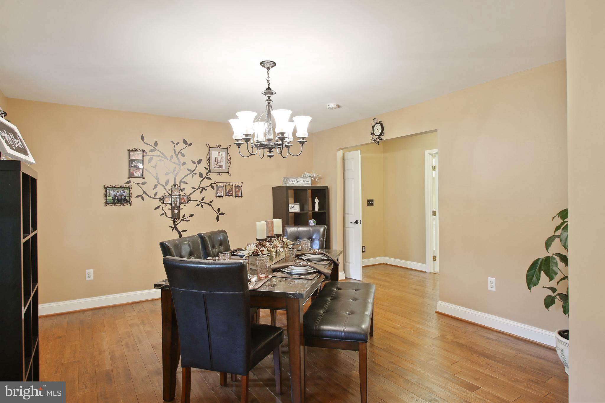 16455 Old Frederick Road Mount Airy, MD 21771 - Photo 20 of 45 Dining room