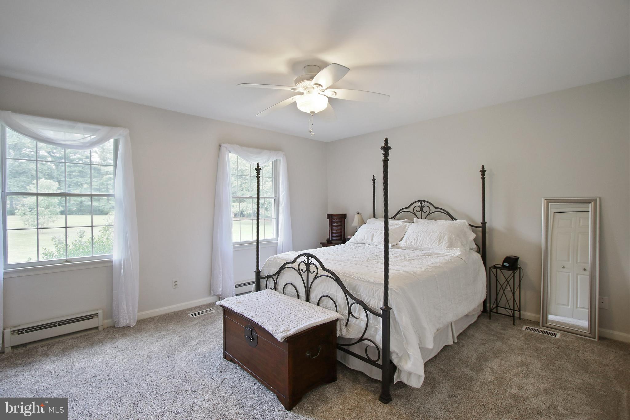 16455 Old Frederick Road Mount Airy, MD 21771 - Photo 35 of 45 first floor master suite