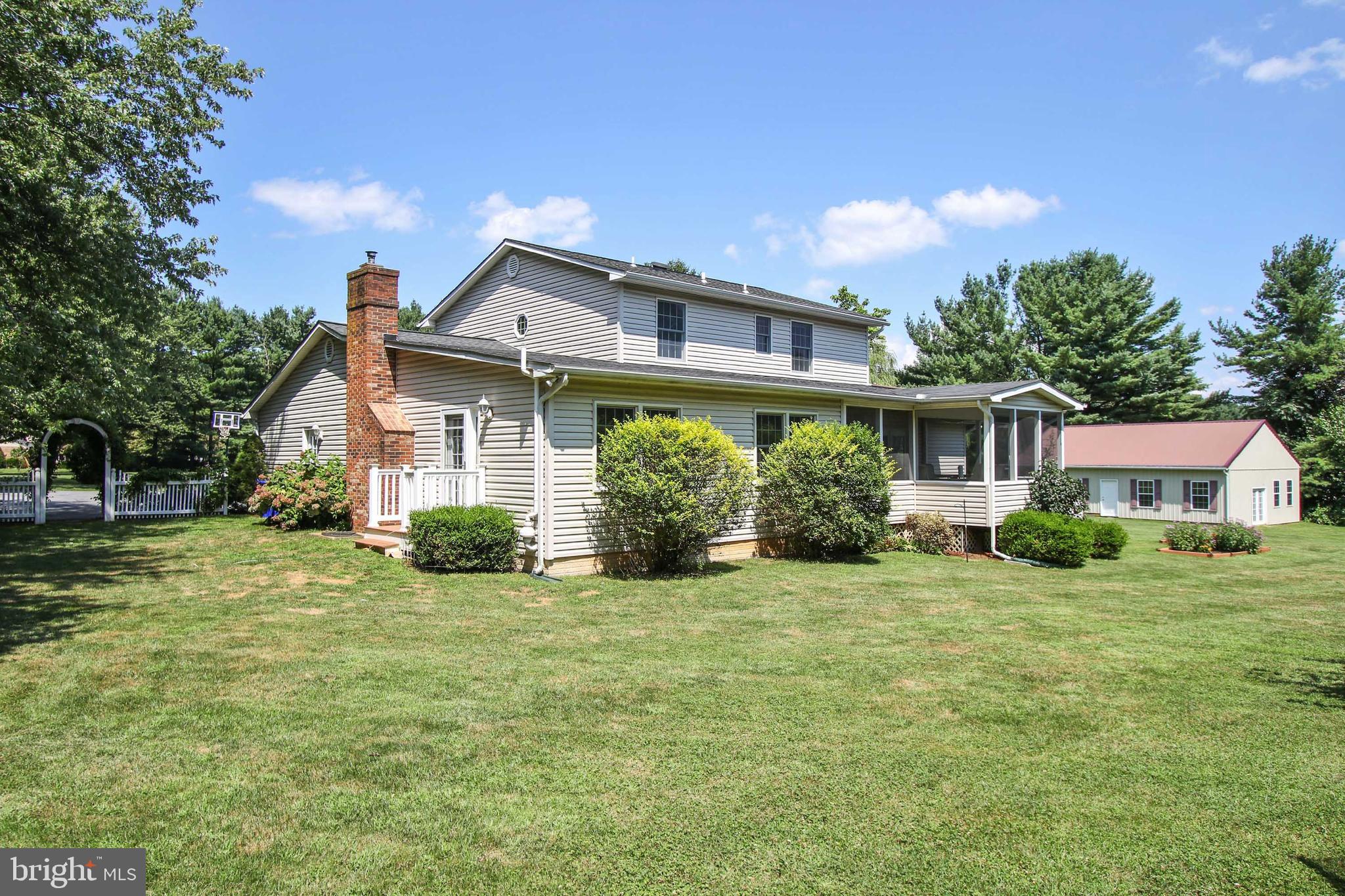 16455 Old Frederick Road Mount Airy, MD 21771 - Photo 5 of 45 Large flat yard