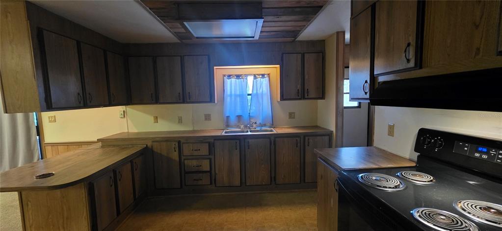 85 Southwest 255th Street Newberry, FL 32669 - Photo 5 of 7