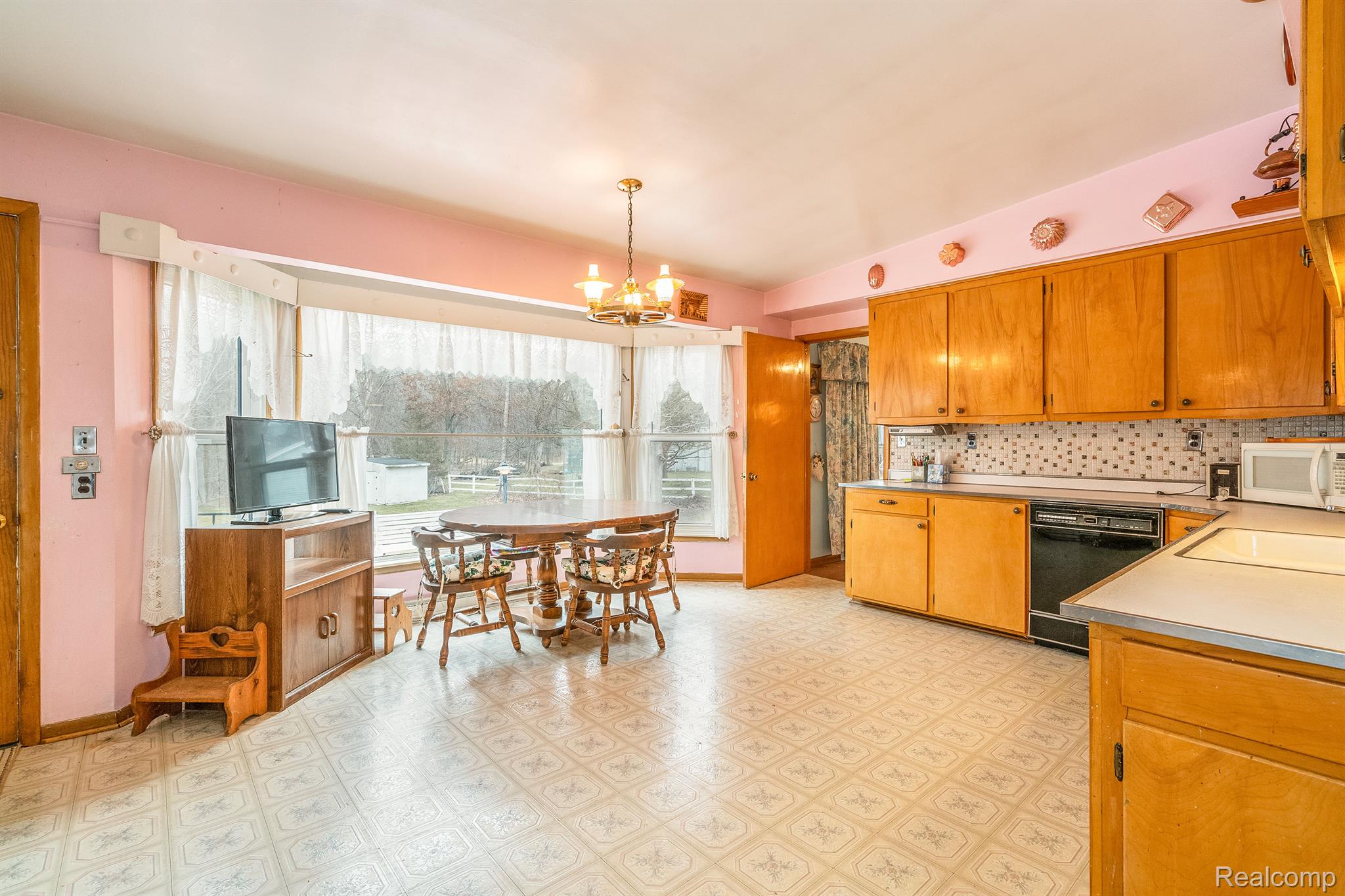 16121 Haggerty Road Belleville, MI 48111 - Photo 18 of 60 Gallery Image 18