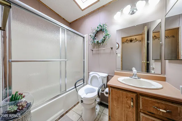 $131,000 | 3901 East Pinnacle Peak Road, Unit 208, Phoenix, AZ 85050