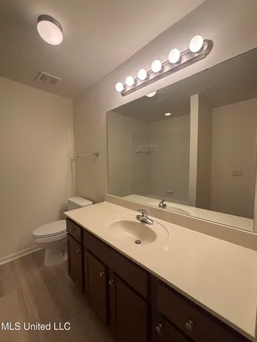 $299,900 | 8911 Oak Branch Lane, Olive Branch, MS 38654