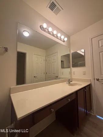 $294,900 | 8911 Oak Branch Lane, Olive Branch, MS 38654