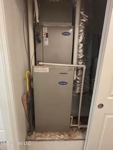 $299,900 | 8911 Oak Branch Lane, Olive Branch, MS 38654