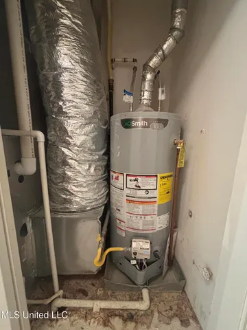 $299,900 | 8911 Oak Branch Lane, Olive Branch, MS 38654