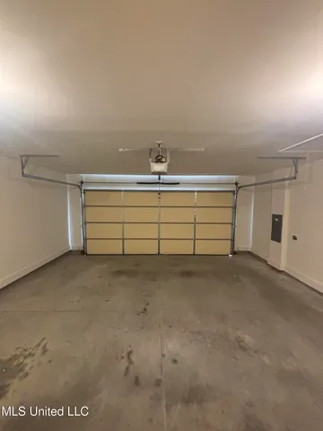 $299,900 | 8911 Oak Branch Lane, Olive Branch, MS 38654