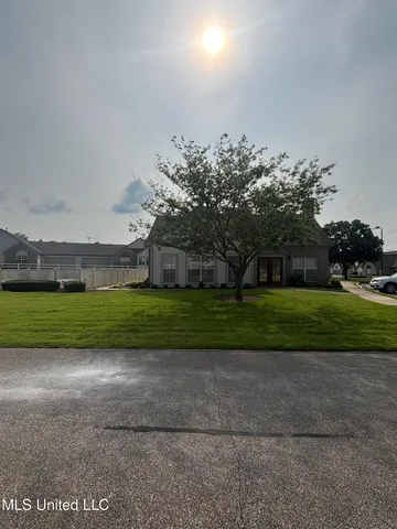 $299,900 | 8911 Oak Branch Lane, Olive Branch, MS 38654