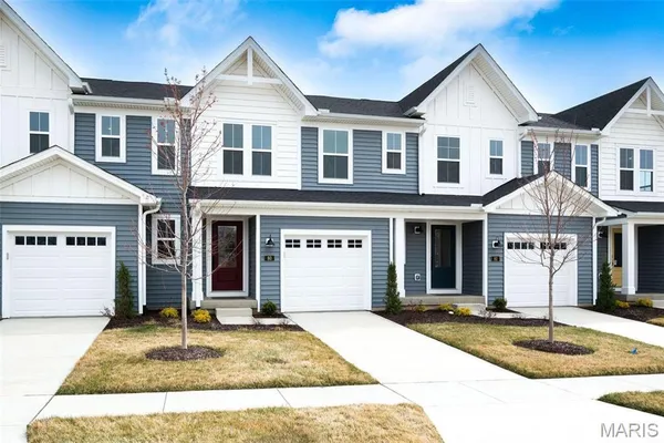 $316,900 | 80 Mora Boulevard, Unit 436402, O'Fallon, MO 63368