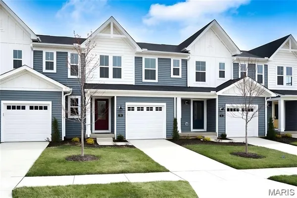 $316,900 | 80 Mora Boulevard, Unit 436402, O'Fallon, MO 63368