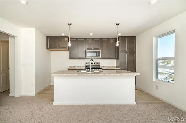 $316,900 | 80 Mora Boulevard, Unit 436402, O'Fallon, MO 63368